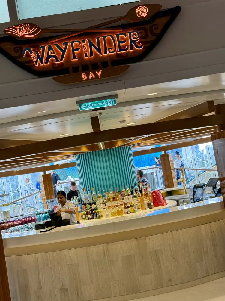 Disney Adventure - Wayfinder Bay