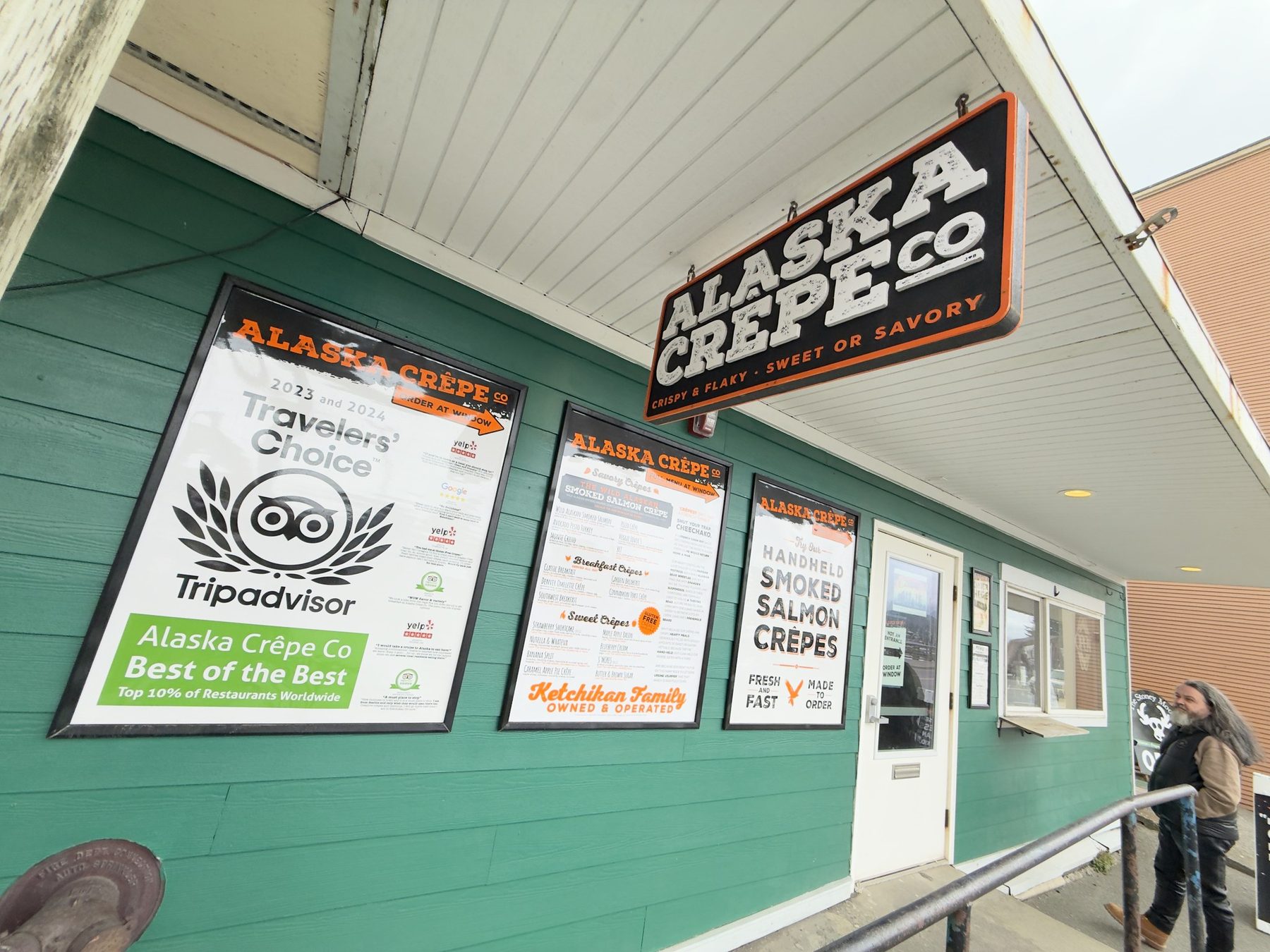 The outside of Alaska Crêpe Co in Ketchikan