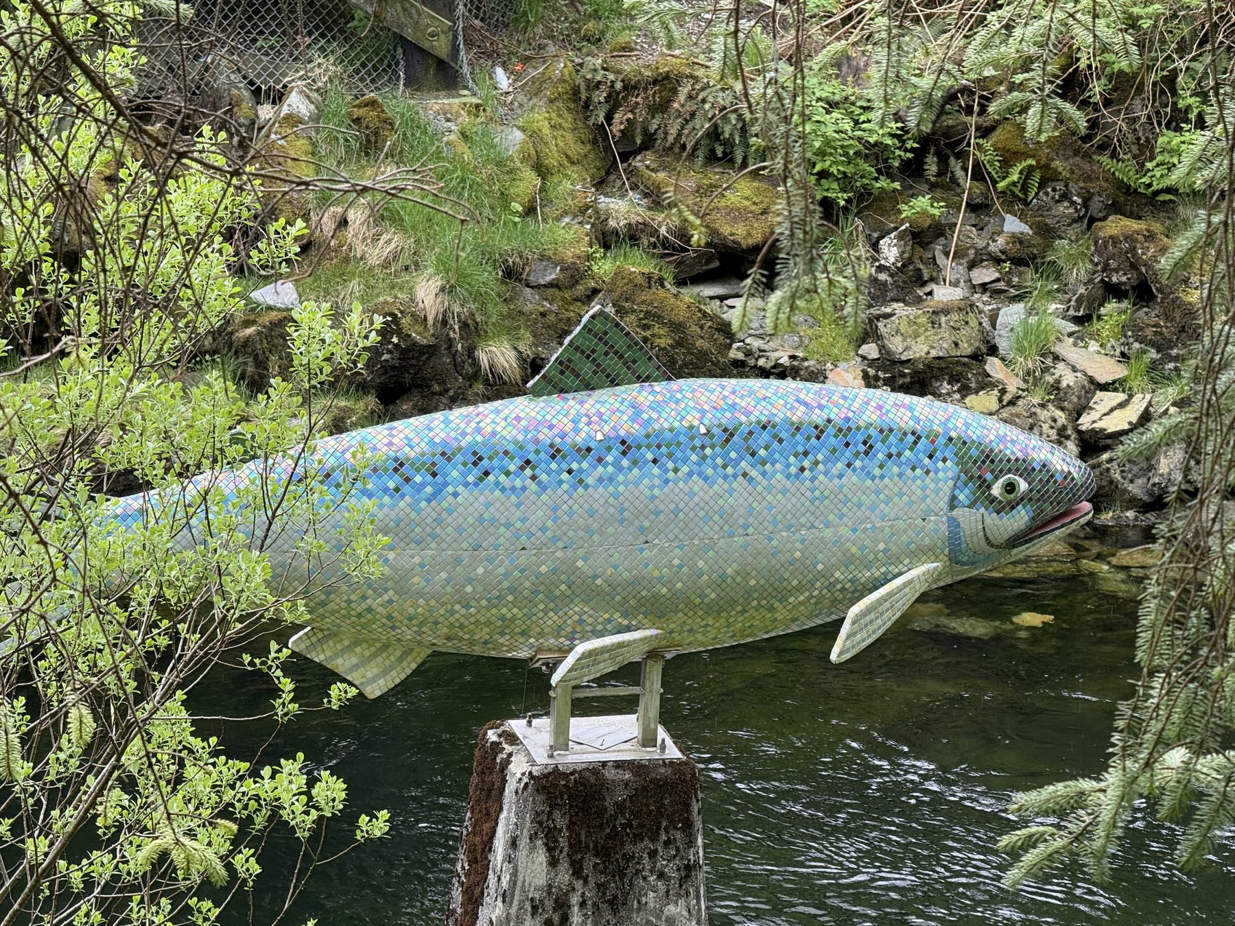 A mosaic salmon sculpture by Ketchikan Creek
